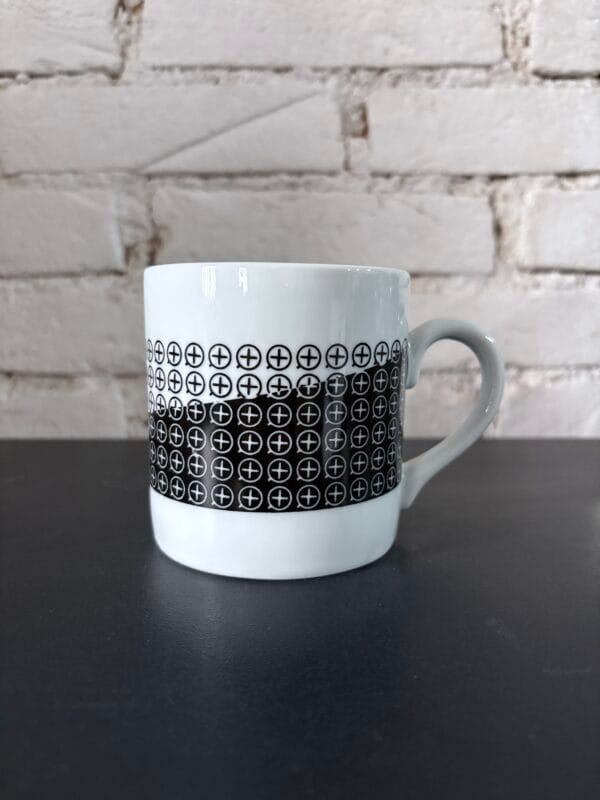 Caneca Mono