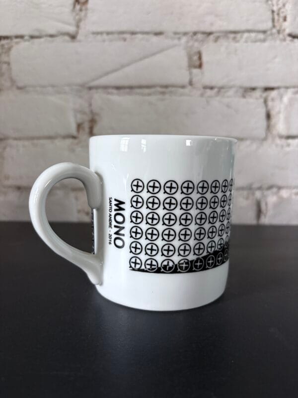 caneca Mono
